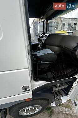 Тягач DAF XF 105 2007 в 