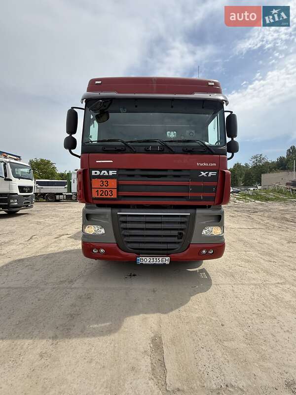 Тягач DAF XF 105 2011 в Тернополі
