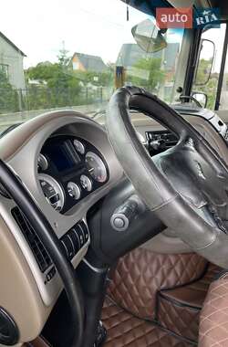 Самосвал DAF XF 105 2008 в 