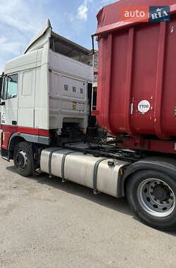 Тягач DAF XF 105 2011 в 