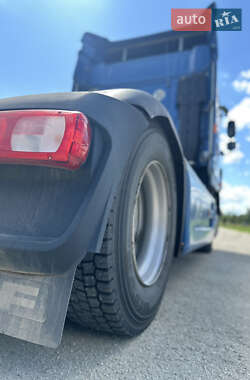 Тягач DAF XF 105 2012 в 
