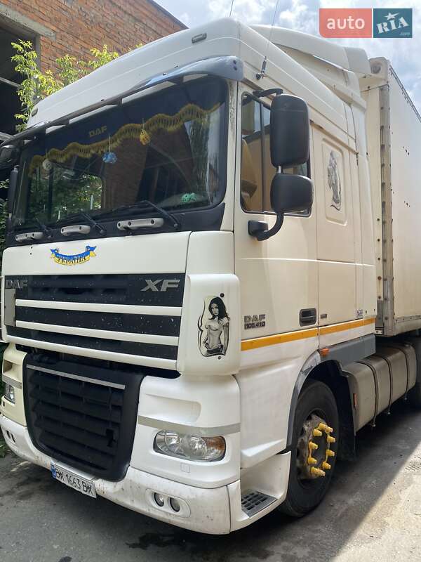 Тягач DAF XF 105 2006 в 