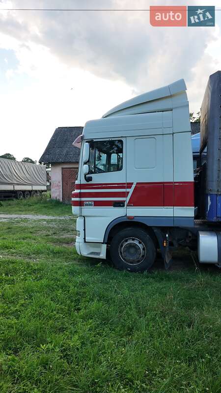 Тягач DAF XF 105 2011 в Коломые