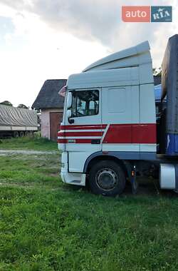 Тягач DAF XF 105 2011 в 