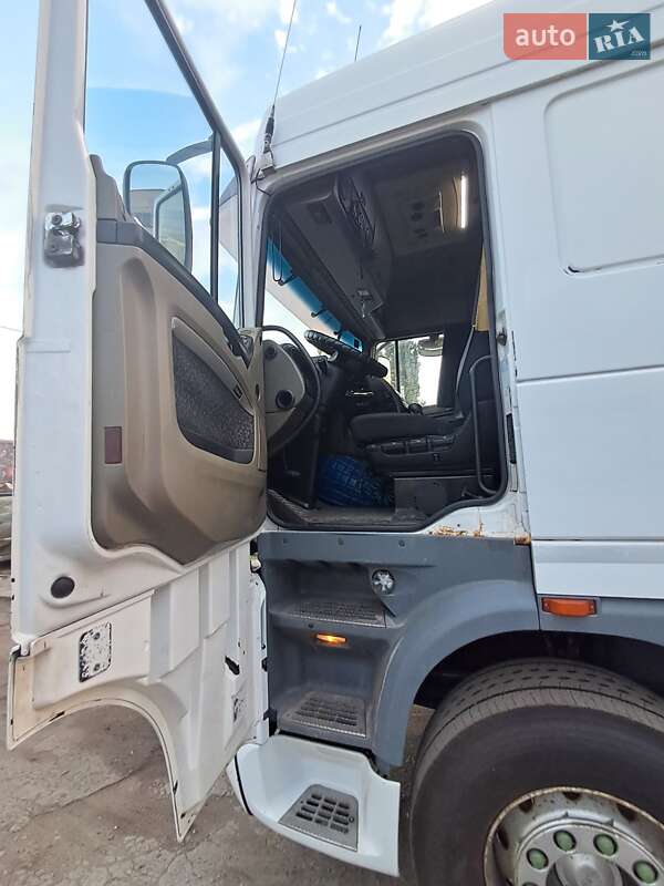 Тягач DAF XF 105 2005 в Днепре