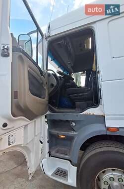 Тягач DAF XF 105 2005 в 