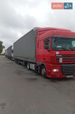Тягач DAF XF 105 2007 в 
