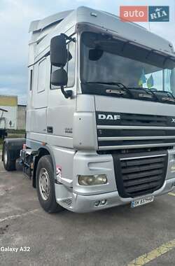 Тягач DAF XF 105 2009 в 