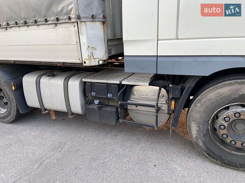 Тягач DAF XF 105 2013 в Звягеле