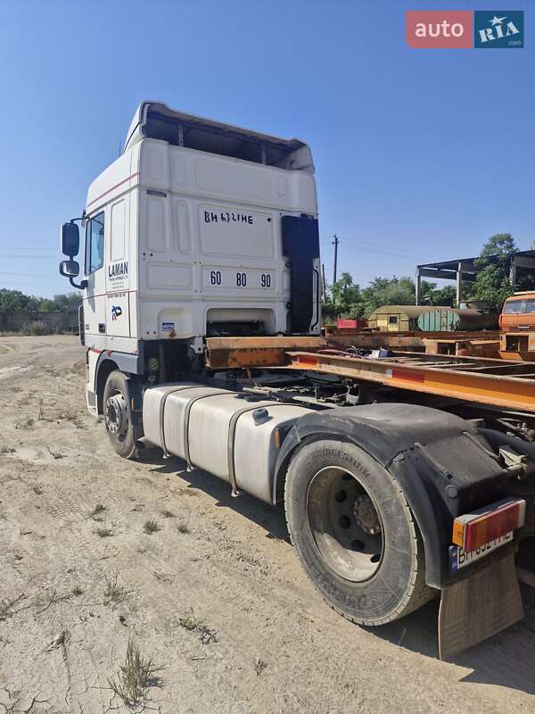 Тягач DAF XF 105 2010 в Одессе