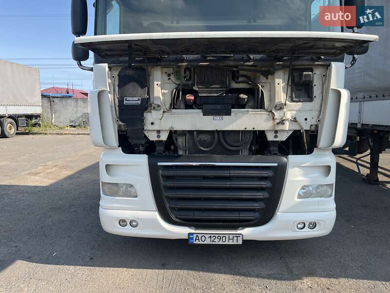 Тягач DAF XF 105 2012 в Мукачево