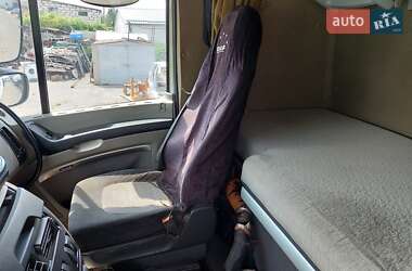 Тягач DAF XF 105 2011 в 