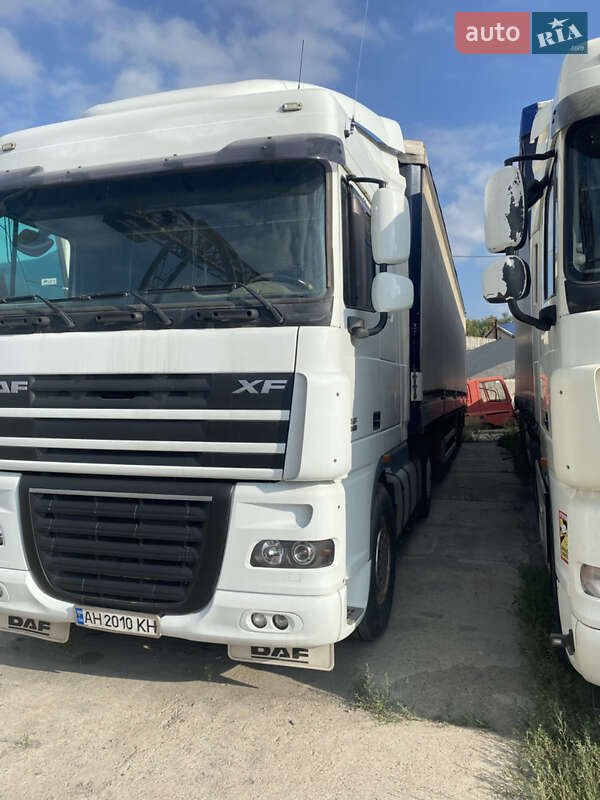 Тягач DAF XF 105 2013 в Днепре