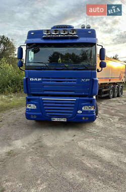 Тягач DAF XF 105 2009 в Сарнах