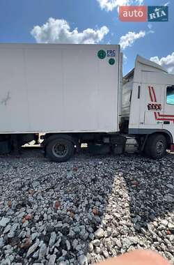 Тягач DAF XF 105 2006 в 