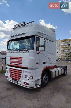 Тягач DAF XF 105 2011 в 