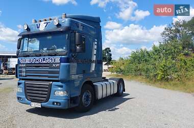 Тягач DAF XF 105 2011 в 