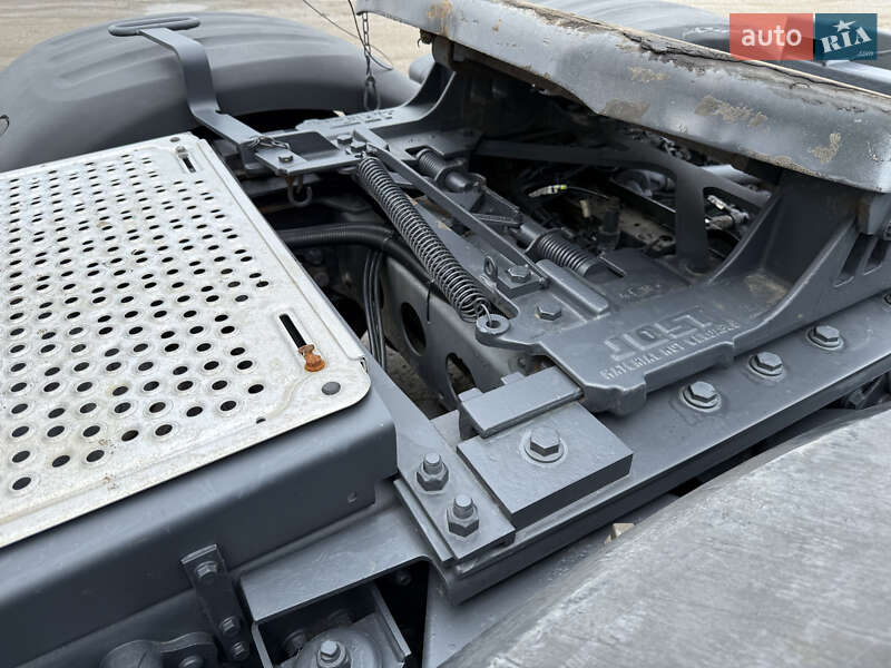 Тягач DAF XF 105 2014 в Бучаче