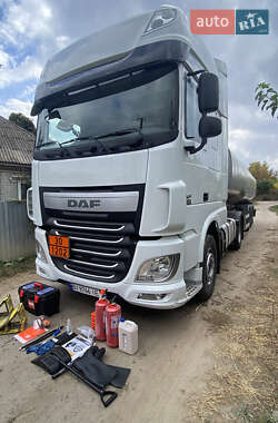 Тягач DAF XF 105 2013 в 