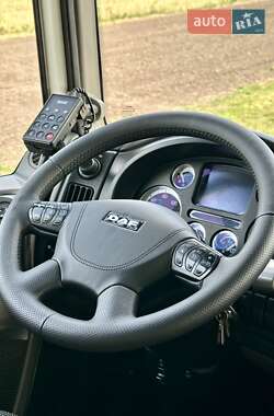 Тягач DAF XF 105 2012 в 
