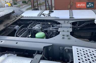 Тягач DAF XF 105 2012 в 