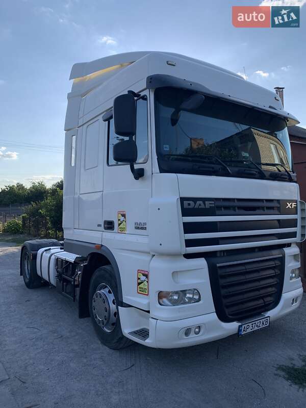 Тягач DAF XF 105 2012 в Запорожье