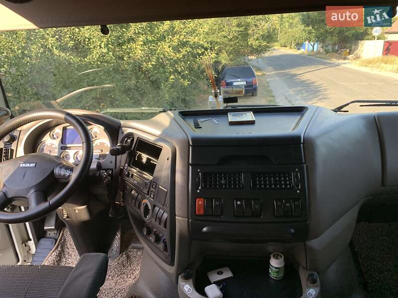 Тягач DAF XF 105 2012 в Запорожье