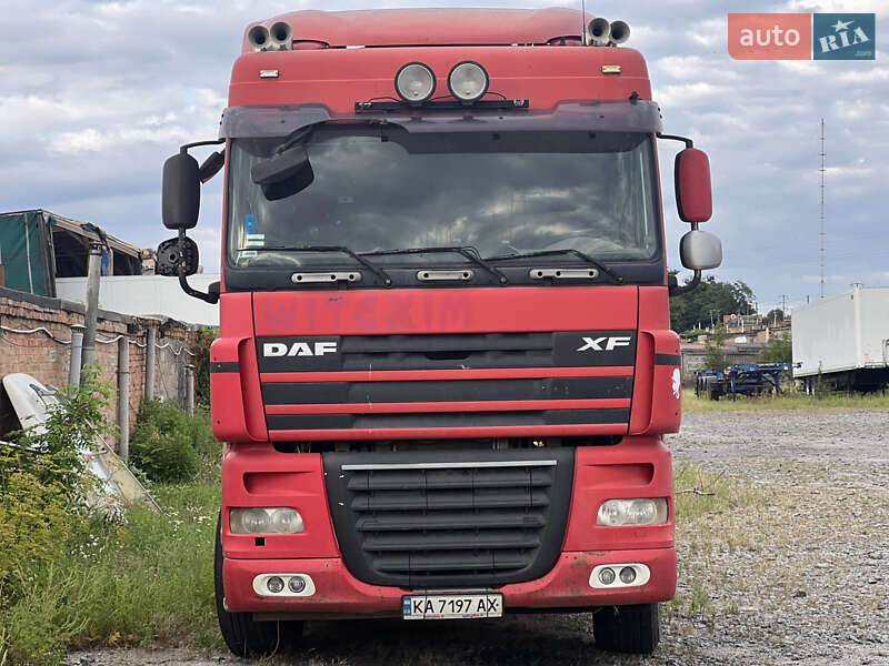 Тягач DAF XF 105 2008 в 