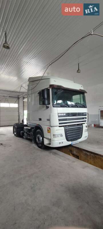 Тягач DAF XF 105 2012 в Тернополе фото 2 Тягач DAF XF 105 2012 в Тернополе