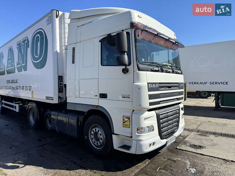 Тягач DAF XF 105 2007 в Одессе