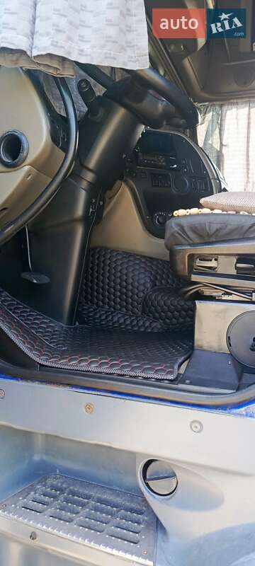 Тягач DAF XF 105 2007 в Львове