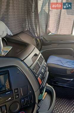 Тягач DAF XF 105 2007 в 