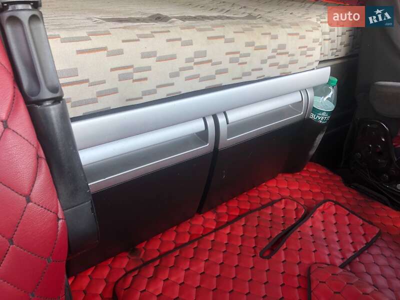 Тягач DAF XF 105 2013 в Ковелі