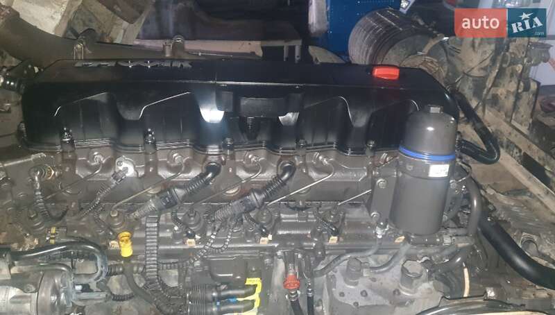 Тягач DAF XF 105 2012 в Сарнах