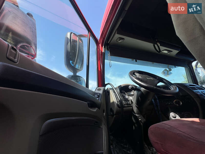 Тягач DAF XF 105 2011 в Луцке