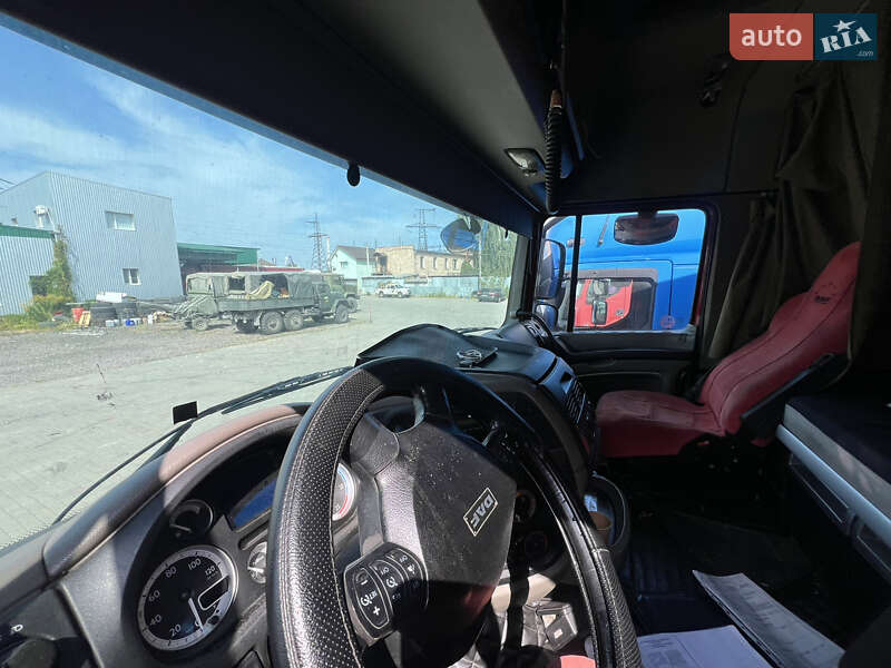 Тягач DAF XF 105 2011 в Луцке
