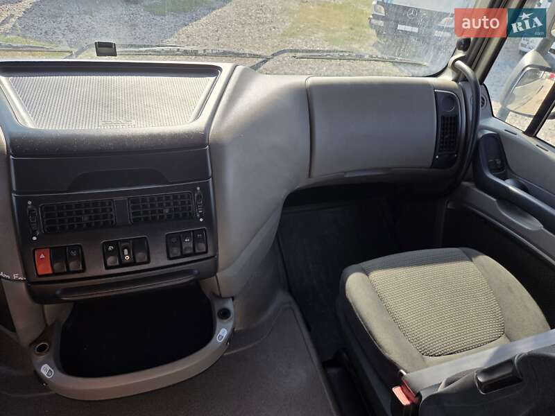 Тягач DAF XF 105 2013 в Бучаче