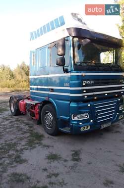 Тягач DAF XF 105 2010 в 