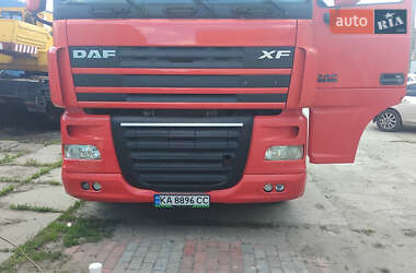 Тягач DAF XF 105 2011 в 