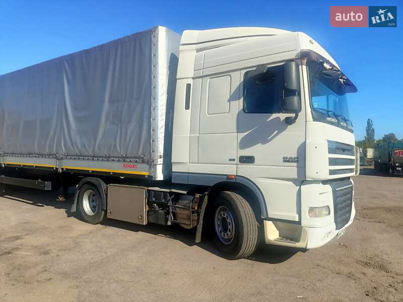 Тягач DAF XF 105 2009 в 