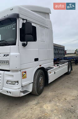Тягач DAF XF 105 2008 в 