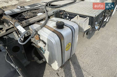 Тягач DAF XF 105 2011 в 