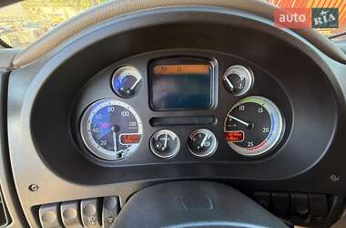 Тягач DAF XF 105 2013 в 