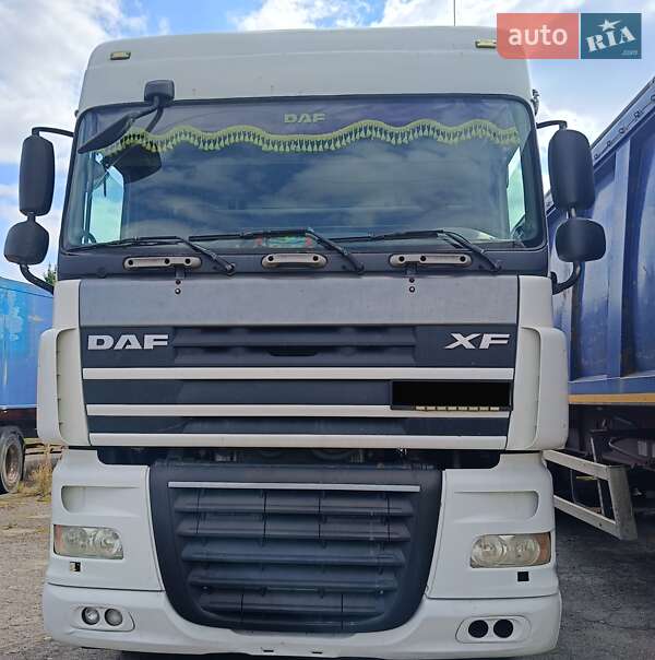 Тягач DAF XF 105 2007 в 