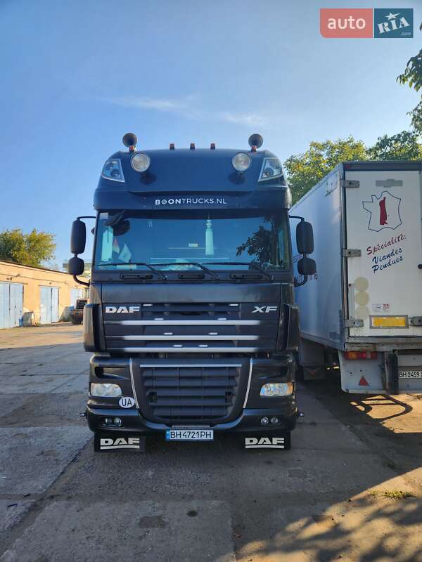 Тягач DAF XF 105 2011 в Одессе