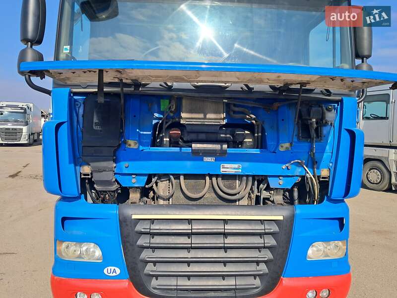 Тягач DAF XF 105 2010 в Львове