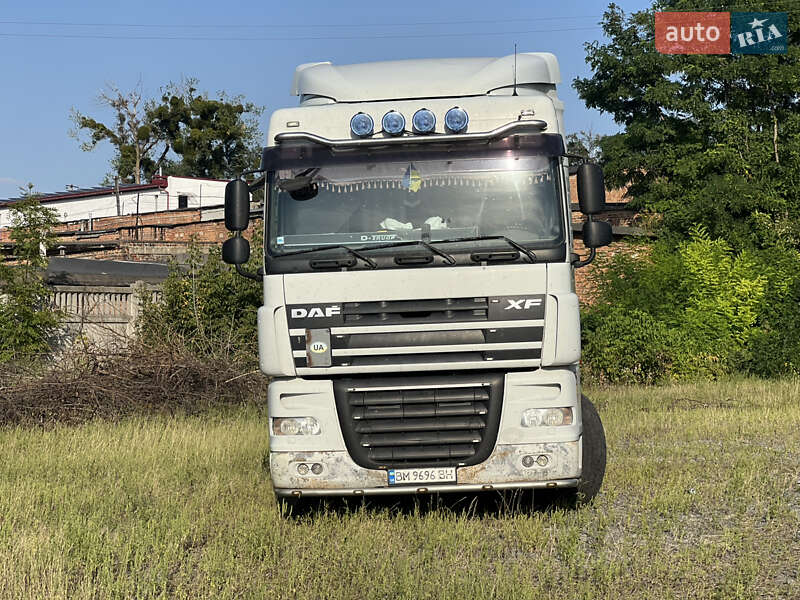 Тягач DAF XF 105 2012 в Вінниці