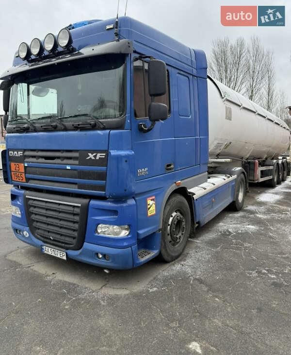 Бензовоз DAF XF 105 2012 в 