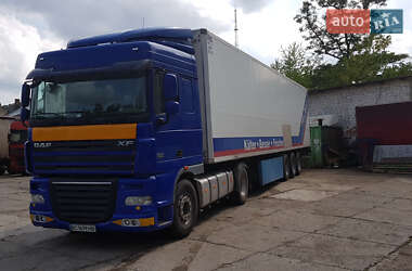 Тягач DAF XF 105 2011 в 