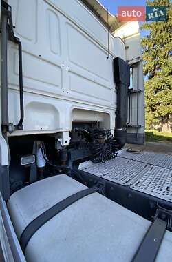 Тягач DAF XF 105 2012 в 